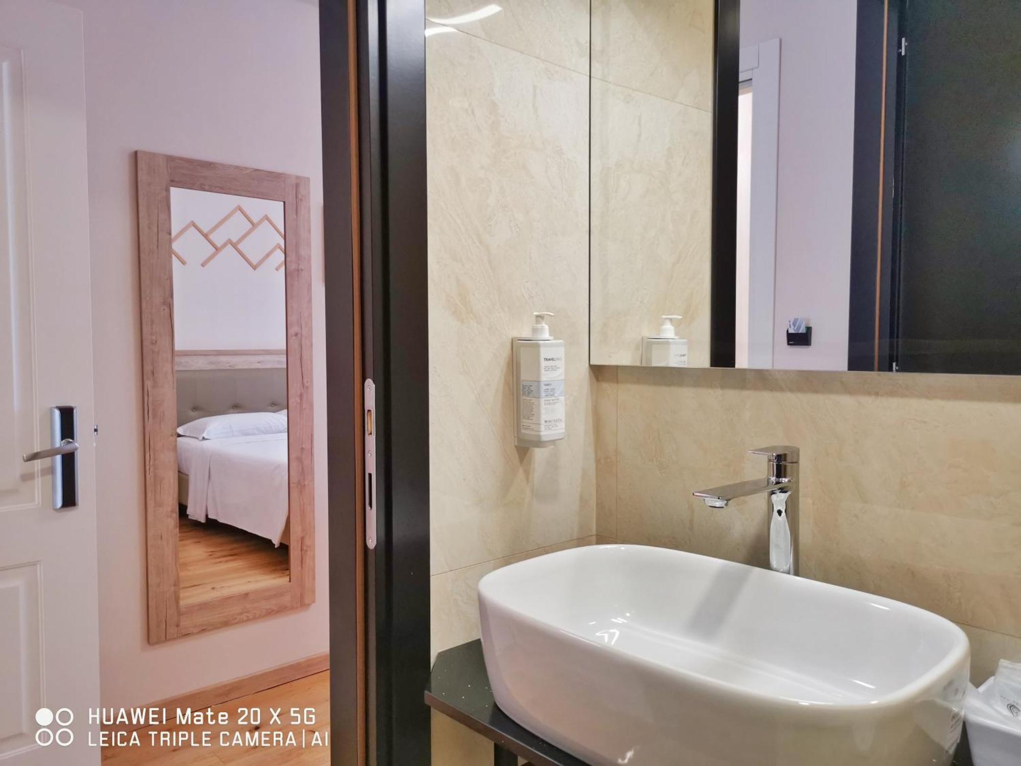 Station Group - Via Ponte Seveso 18 Affittacamere Milano